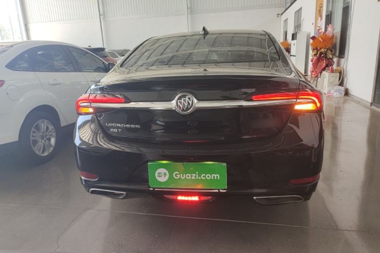 Used Buick LaCrosse 2019 28T Elite Edition Rear