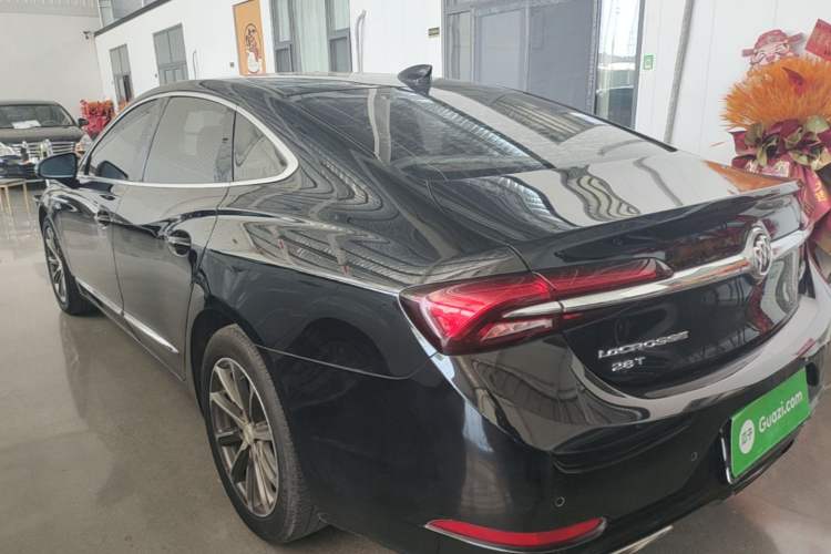 Used Buick LaCrosse 2019 28T Elite Edition Rear Left 45 Deg