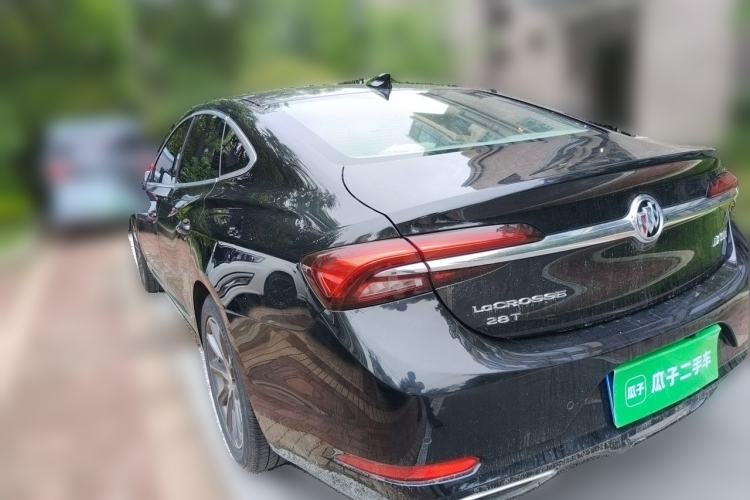 Used Buick LaCrosse 2019 28T Luxury Version Rear Left 45 Deg