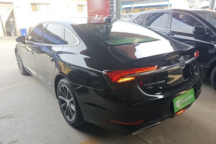Used Buick LaCrosse 2019 28T Luxury Version Rear Left 45 Deg