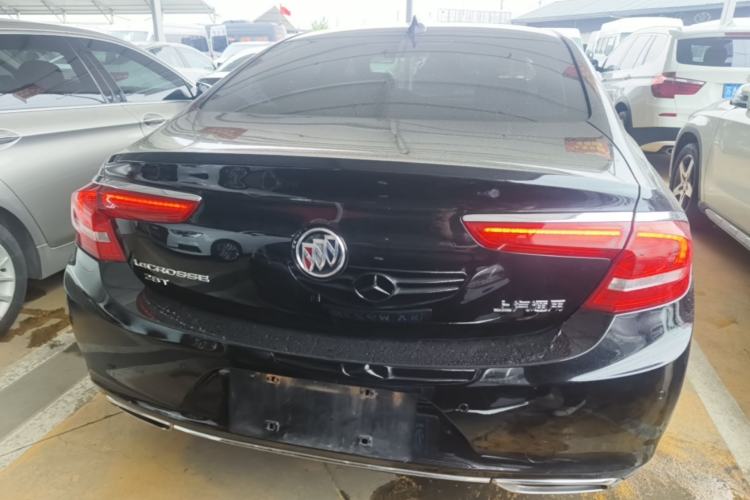 Used Buick LaCrosse 2019 28T Elite Edition Rear