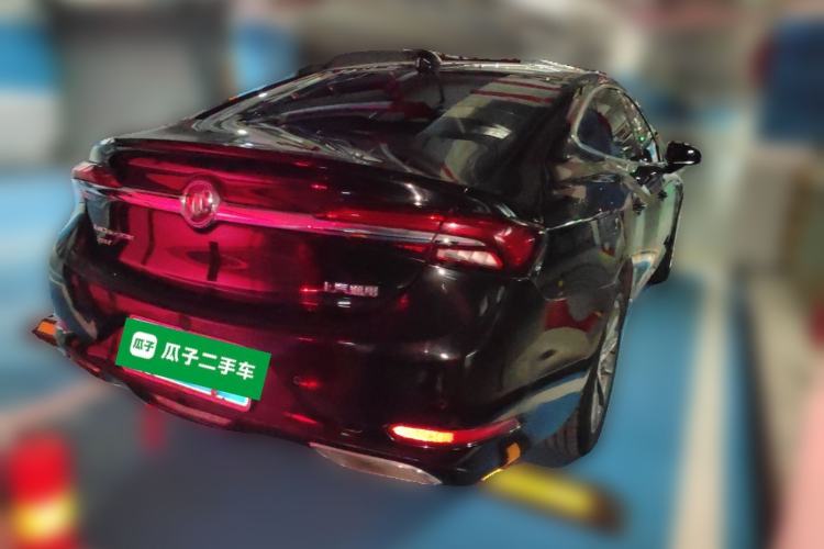 Used Buick LaCrosse 2019 28T Luxury Version Rear Right 45 Deg