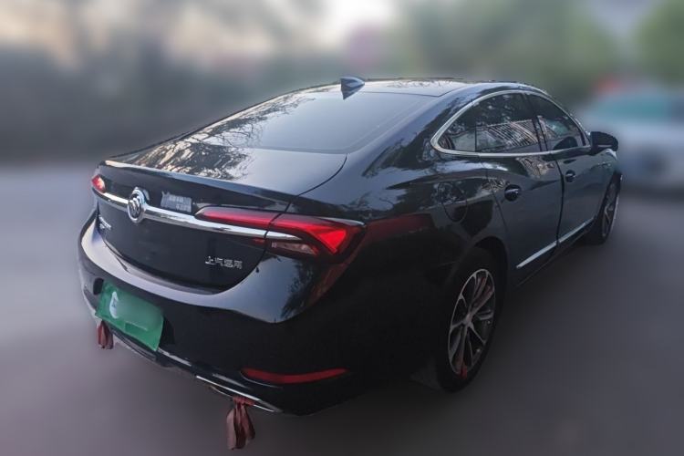 Used Buick LaCrosse 2019 28T Luxury Version Rear Right 45 Deg