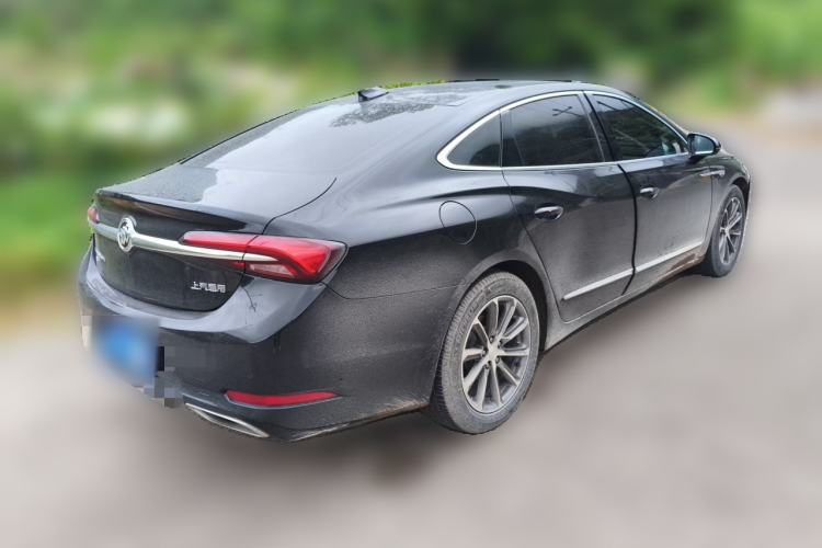 Used Buick LaCrosse 2019 28T Luxury Version Rear Right 45 Deg