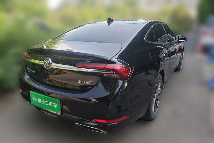 Used Buick LaCrosse 2019 28T Luxury Version Rear Right 45 Deg