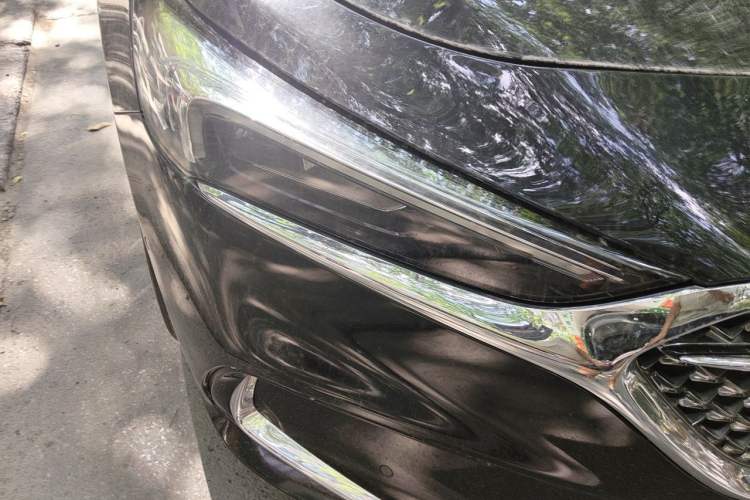 Used Buick LaCrosse 2019 28T Avenir Right Front Headlight