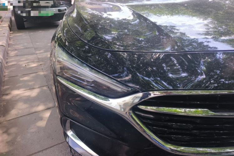 Used Buick LaCrosse 2019 28T Luxury Version Right Front Headlight