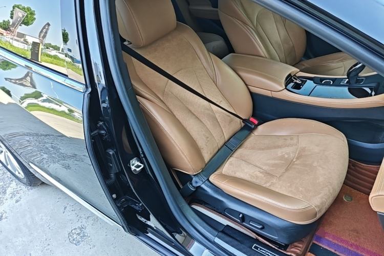 Used Buick LaCrosse 2019 28T Elite Edition Right Front Seat