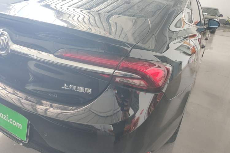 Used Buick LaCrosse 2019 28T Elite Edition Right Rear Taillight