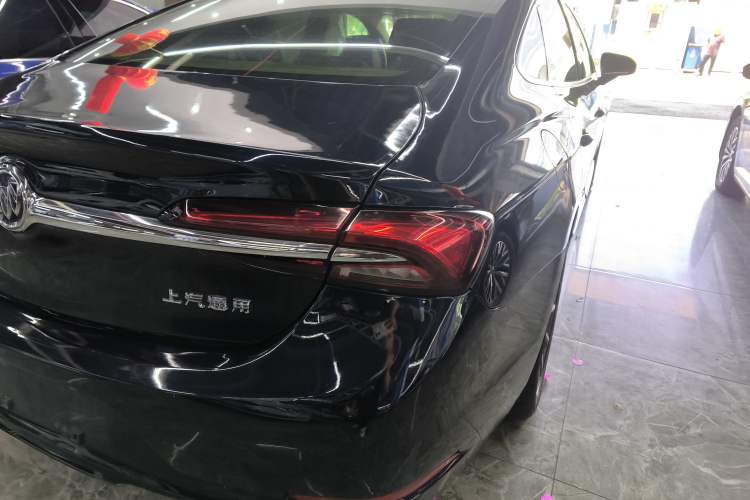 Used Buick LaCrosse 2019 28T Luxury Version Right Rear Taillight
