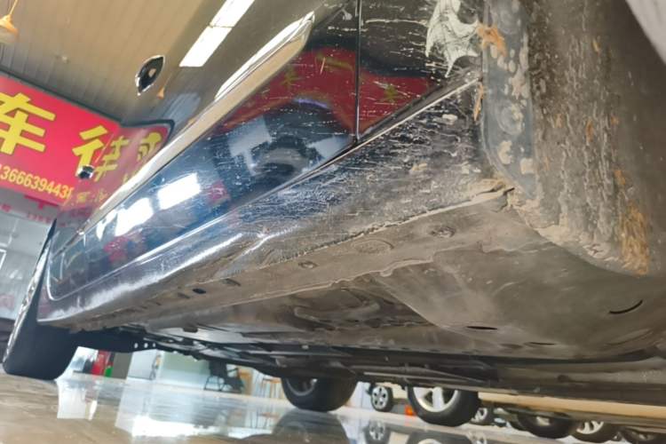 Used Buick LaCrosse 2019 28T Luxury Version Right Side Sill