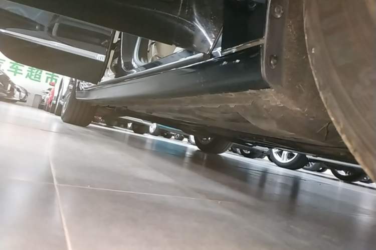 Used Buick LaCrosse 2019 28T Elite Edition Right Side Sill