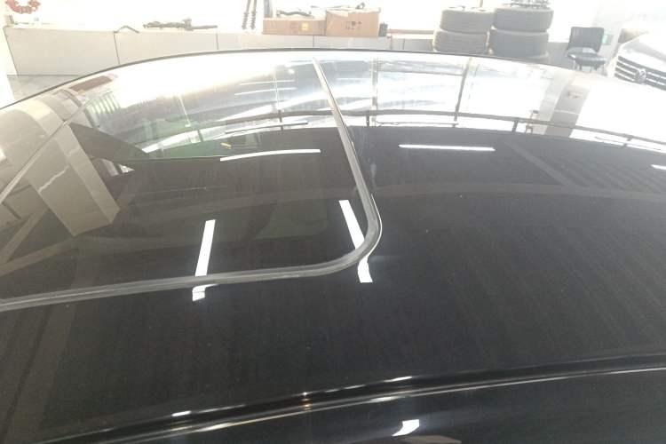 Used Buick LaCrosse 2019 28T Elite Edition Roof