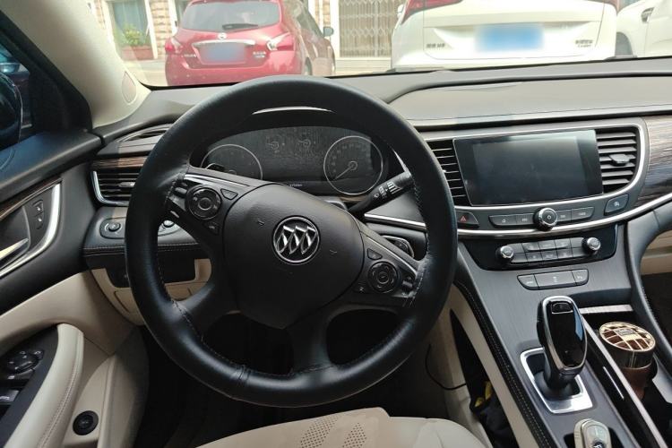 Used Buick LaCrosse 2019 28T Elite Edition Steering Wheel
