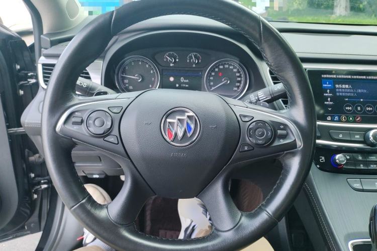 Used Buick LaCrosse 2019 28T Luxury Version Steering Wheel