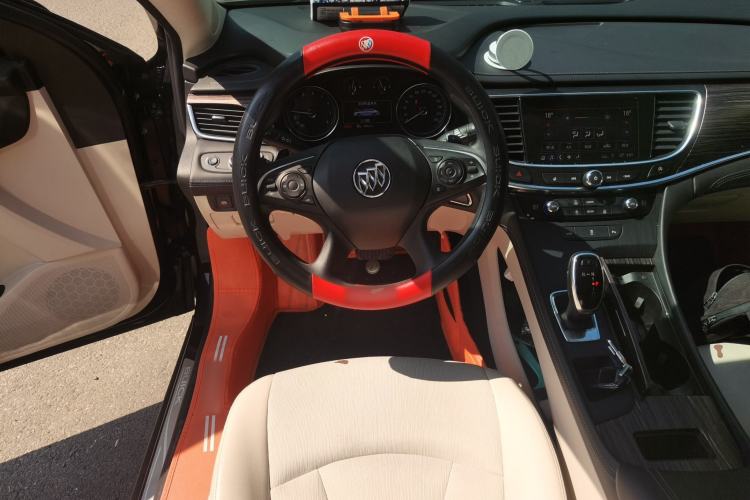 Used Buick LaCrosse 2019 28T Elite Edition Steering Wheel