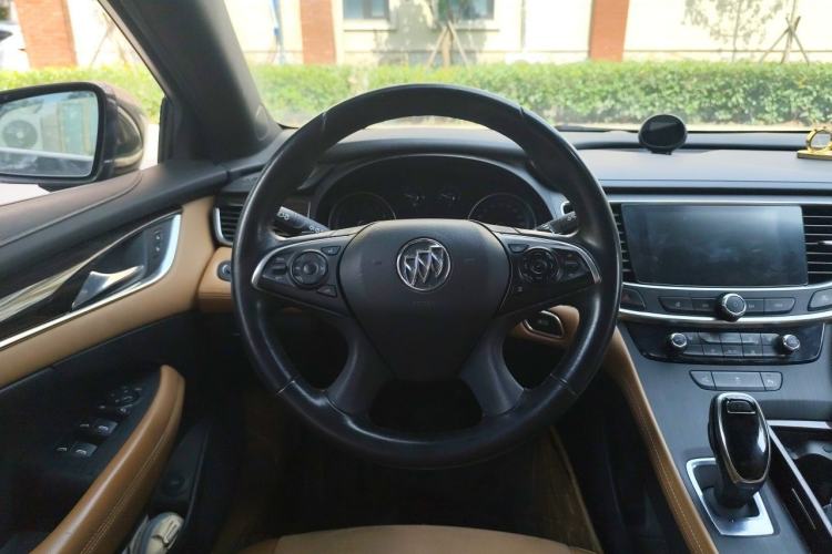 Used Buick LaCrosse 2019 28T Elite Edition Steering Wheel