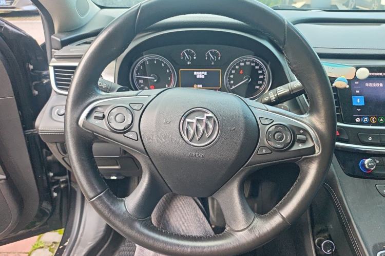 Used Buick LaCrosse 2019 28T Luxury Version Steering Wheel