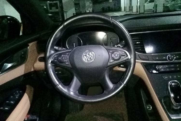 Used Buick LaCrosse 2019 28T Prestige Model Steering Wheel