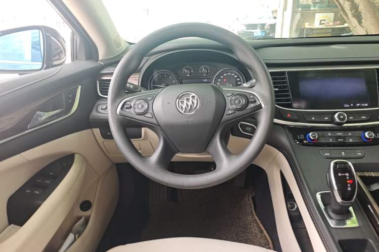 Used Buick LaCrosse 2019 28T Elite Edition Steering Wheel