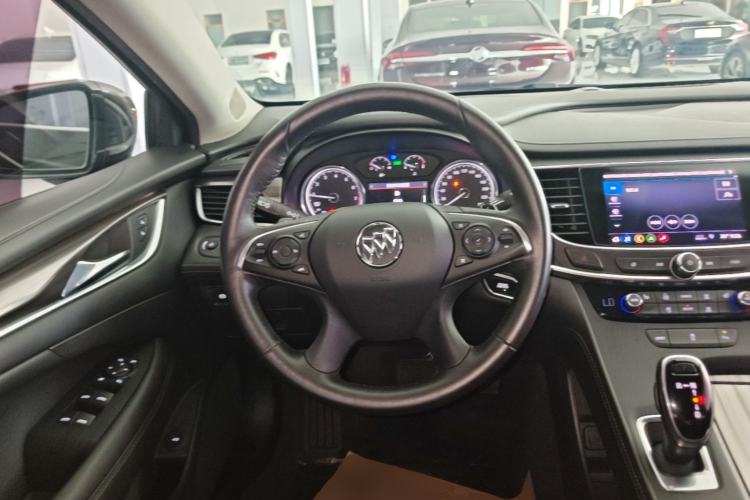 Used Buick LaCrosse 2019 28T Luxury Version Steering Wheel