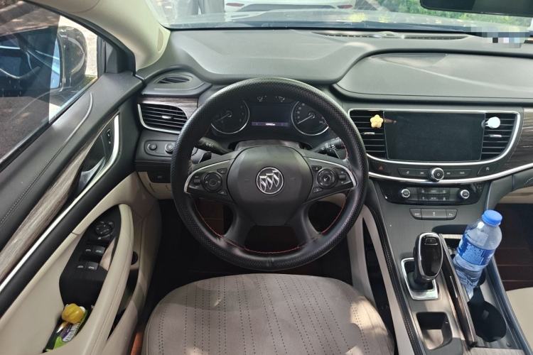 Used Buick LaCrosse 2019 28T Elite Edition Steering Wheel