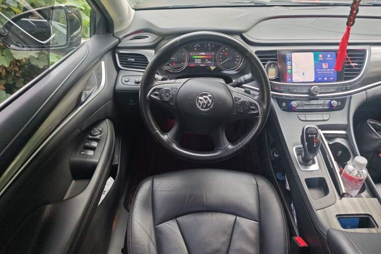 Used Buick LaCrosse 2019 28T Luxury Version Steering Wheel