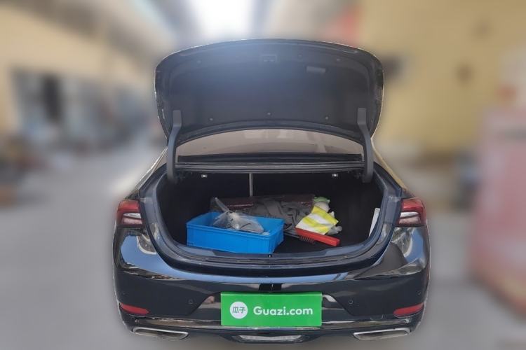 Used Buick LaCrosse 2019 28T Elite Edition Trunk