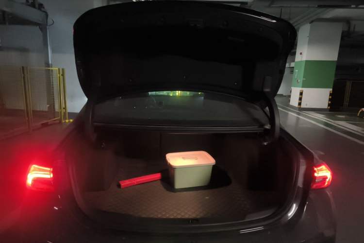 Used Buick LaCrosse 2019 28T Luxury Version Trunk