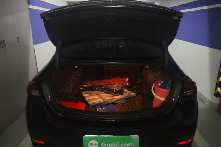 Used Buick LaCrosse 2019 28T Luxury Version Trunk