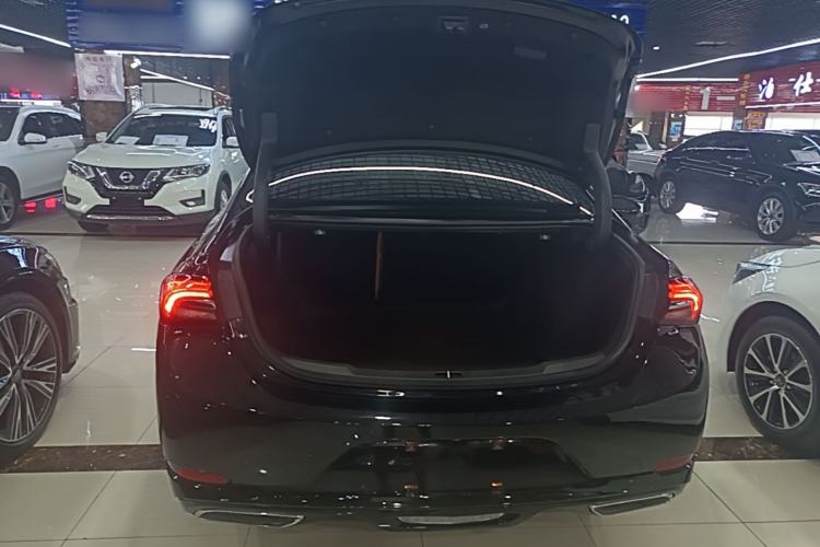 Used Buick LaCrosse 2019 28T Prestige Model Trunk