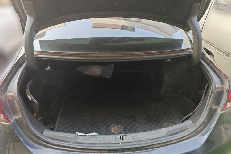 Used Buick LaCrosse 2019 28T Luxury Version Trunk