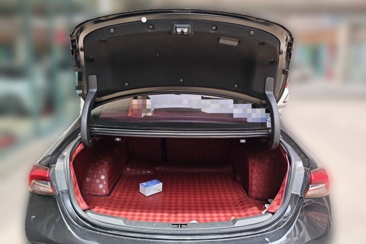 Used Buick LaCrosse 2019 28T Luxury Version Trunk