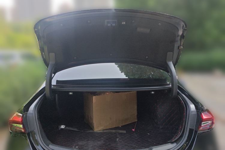 Used Buick LaCrosse 2019 28T Luxury Version Trunk
