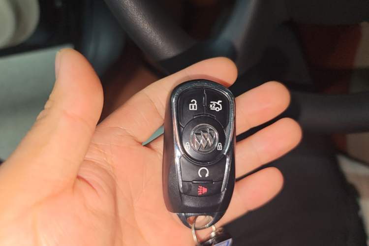 Used Buick LaCrosse 2019 28T Elite Edition Vehicle Key
