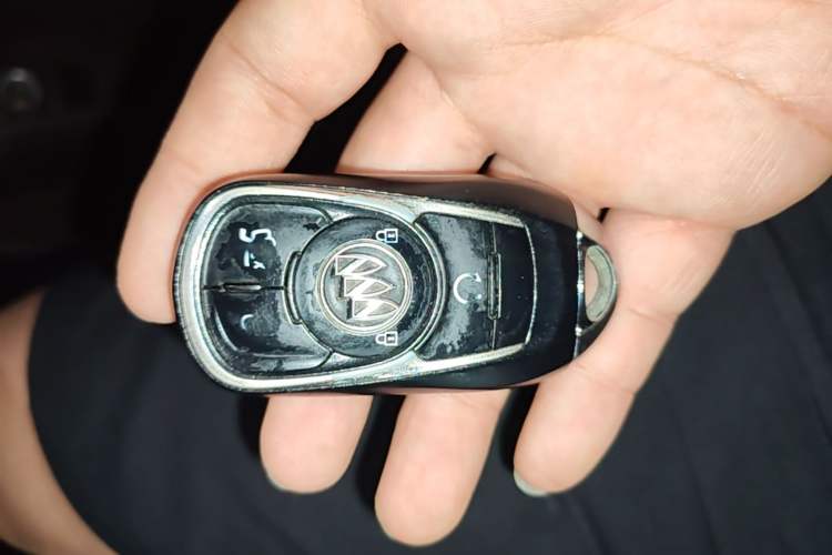Used Buick LaCrosse 2019 28T Prestige Model Vehicle Key