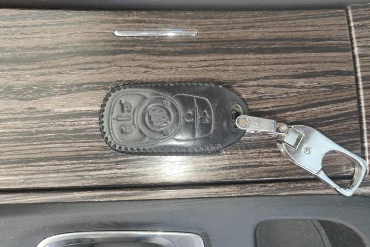 Used Buick LaCrosse 2019 28T Elite Edition Vehicle Key