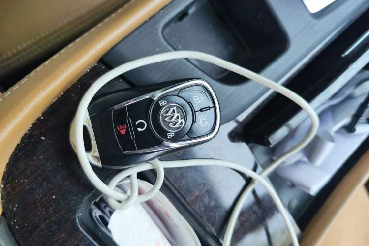 Used Buick LaCrosse 2019 28T Elite Edition Vehicle Key