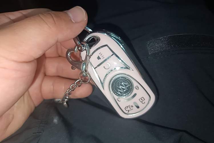 Used Buick LaCrosse 2019 28T Prestige Model Vehicle Key
