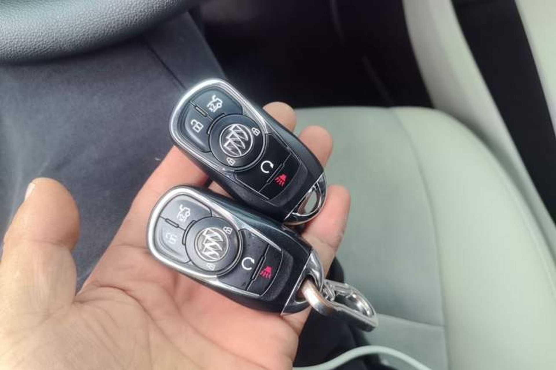 Used Buick LaCrosse 2019 28T Elite Edition Vehicle Key