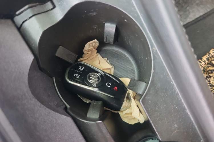 Used Buick LaCrosse 2019 28T Elite Edition Vehicle Key