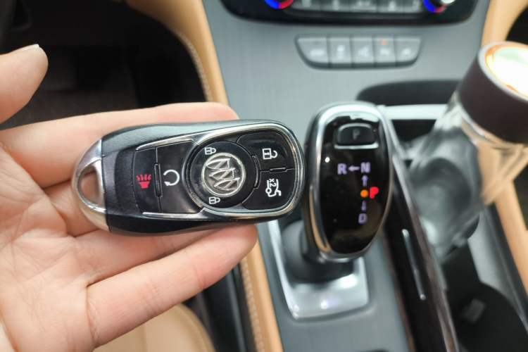 Used Buick LaCrosse 2019 28T Prestige Model Vehicle Key