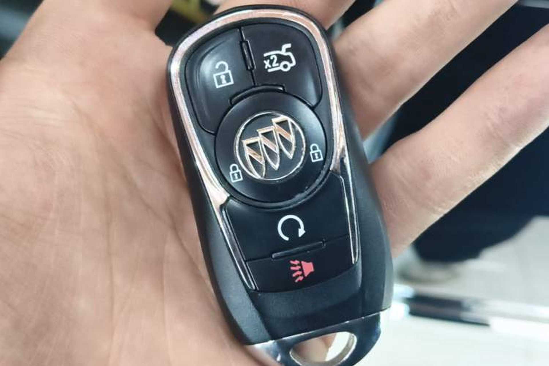 Used Buick LaCrosse 2019 28T Luxury Version Vehicle Key