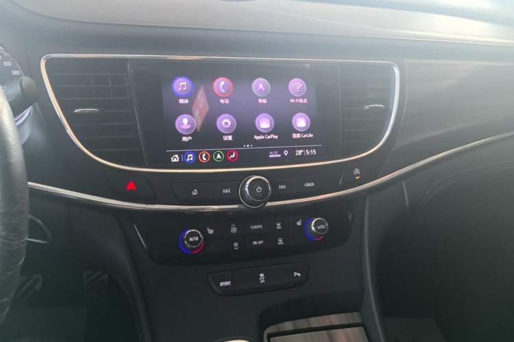 Used Buick LaCrosse 2019 28T Luxury Version Audio And AC Panel