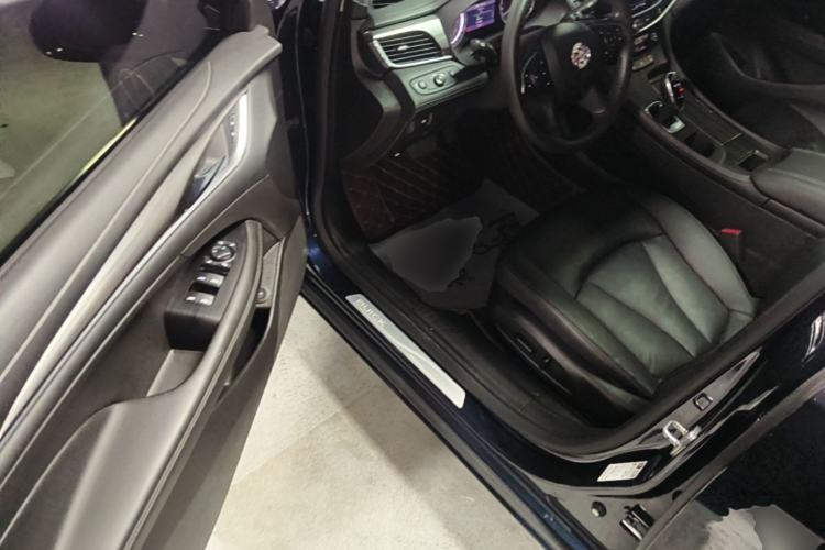 Used Buick LaCrosse 2019 28T Luxury Version Driver Seat
