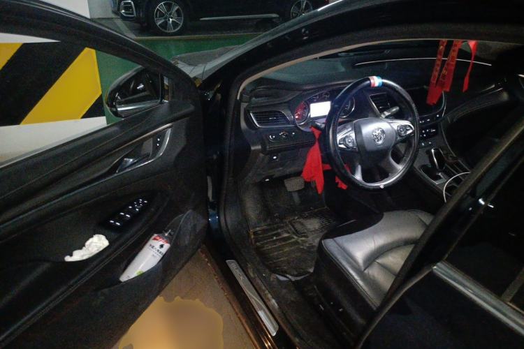 Used Buick LaCrosse 2019 28T Luxury Version Driver Seat