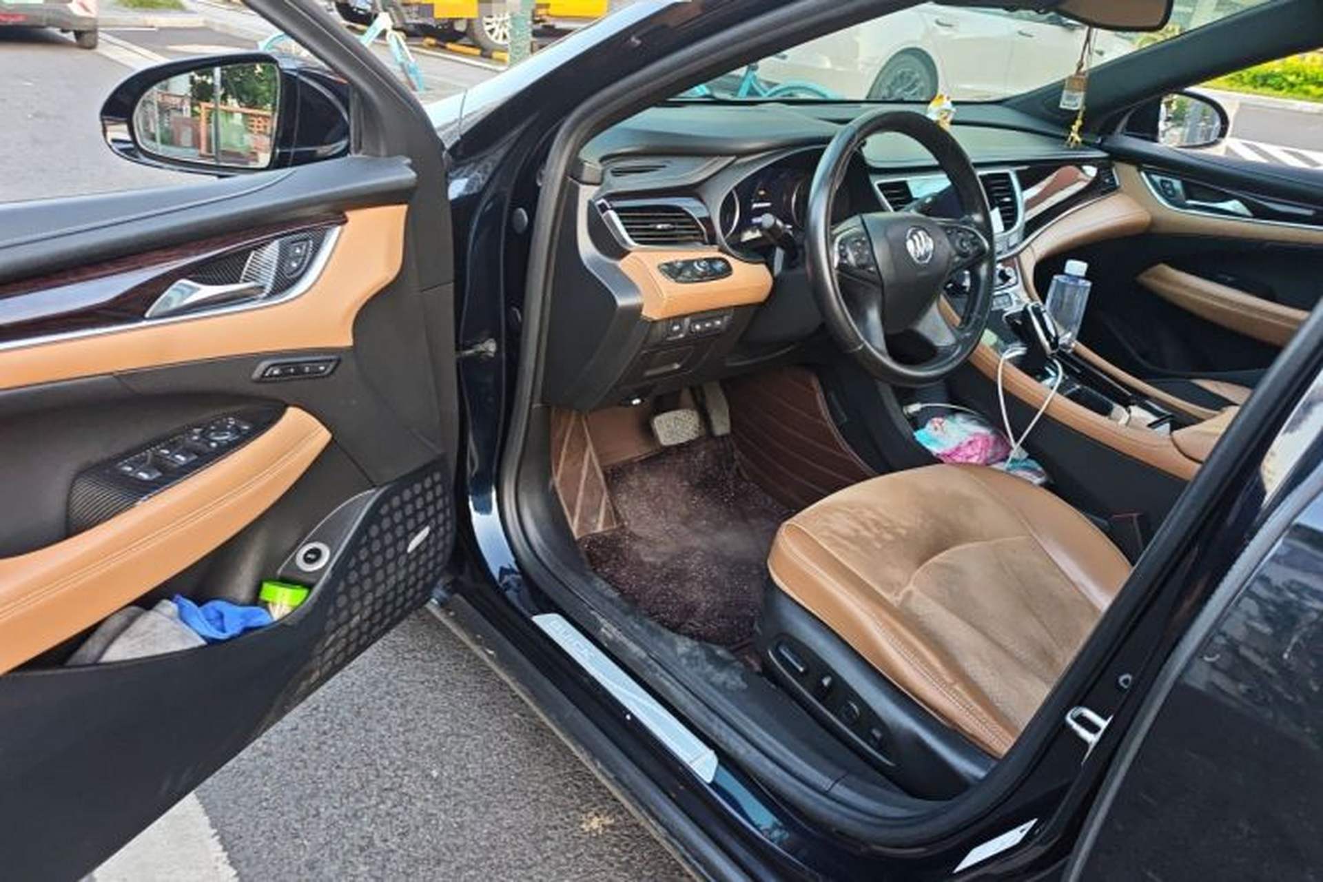 Used Buick LaCrosse 2019 28T Prestige Model Driver Seat
