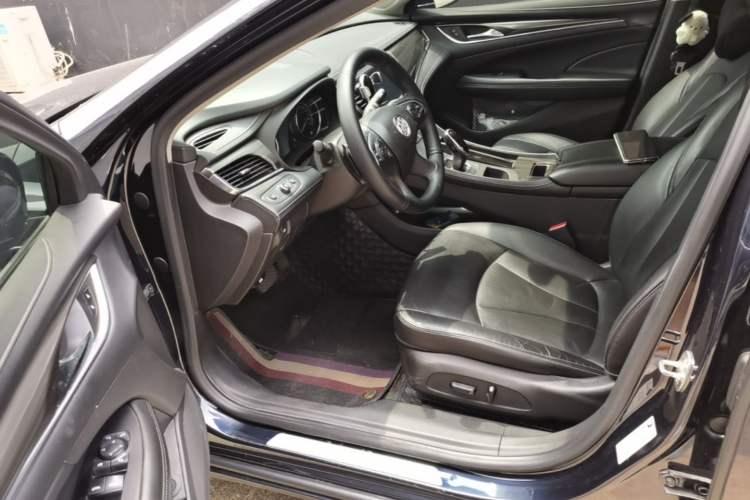 Used Buick LaCrosse 2019 28T Luxury Version Driver Seat