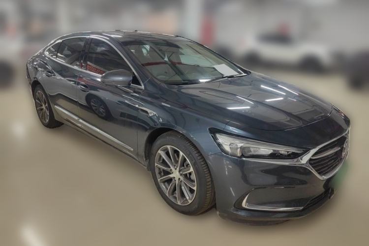 Used Buick LaCrosse 2019 28T Luxury Version Front Right 45 Deg