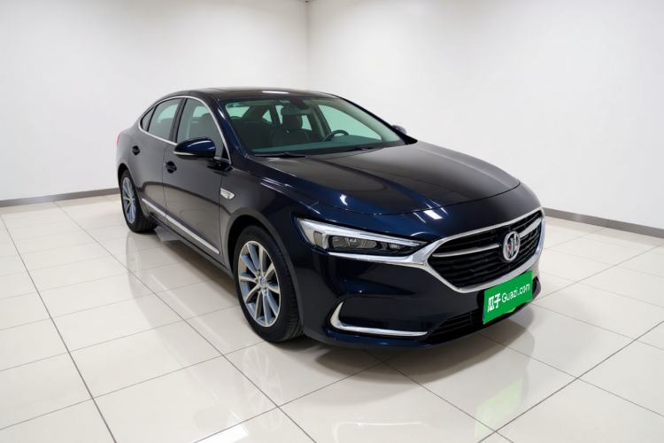 Used Buick LaCrosse 2019 28T Luxury Version Front Right 45 Deg
